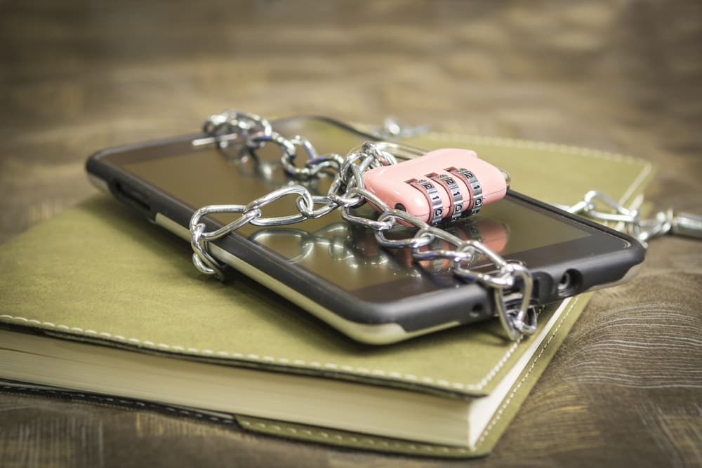 Cyware Daily Threat Intelligence April 12, 2018 - Featured Image Cyware Daily Threat Intelligence April 12, 2018 - Featured Image